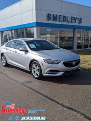 Used 2018 Buick Regal Preferred image 1