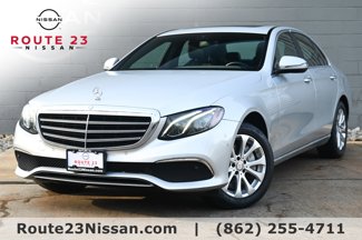 Used 2017 Mercedes-Benz E 300 4MATIC image 1
