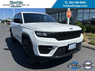 Used 2023 Jeep Grand Cherokee Altitude image 1