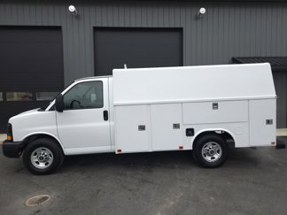 Used 2010 GMC Savana 3500 image 1