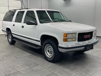 Used 1999 GMC Suburban 2500 w/ Marketing Opt Pkg 2 image 1