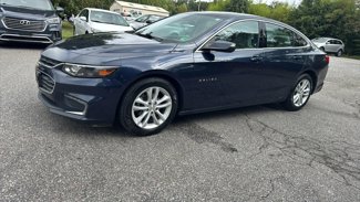 Used 2018 Chevrolet Malibu LT video 1