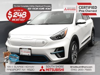 Used 2022 Kia Niro EX w/ Cold Weather Package image 1