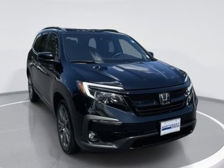Used 2022 Honda Pilot Sport image 1