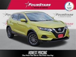 Used 2020 Nissan Rogue Sport S image 1