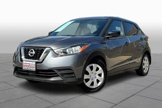 Certified 2020 Nissan Kicks S image 1