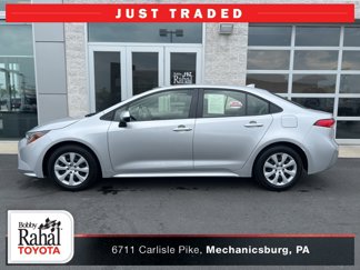 Used 2021 Toyota Corolla LE image 1