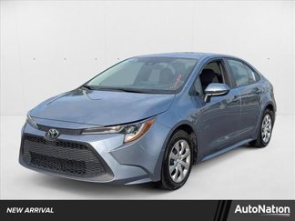 Used 2022 Toyota Corolla LE image 1