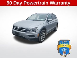 Used 2020 Volkswagen Tiguan S image 1