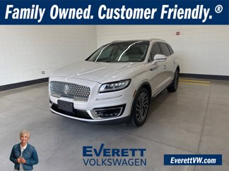 Used 2020 Lincoln Nautilus Reserve w/ Equipment Group 201A image 1