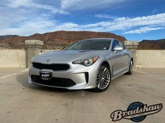 Used 2018 Kia Stinger image 1