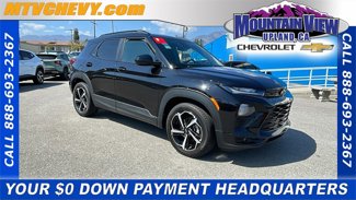 Used 2022 Chevrolet TrailBlazer RS w/ Sun and Liftgate Package image 1