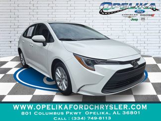 Used 2024 Toyota Corolla LE w/ LE Convenience Package image 1