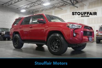 Used 2021 Toyota 4Runner SR5 image 1