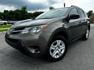 Used 2014 Toyota RAV4 LE image 1