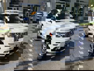 Used 2020 Jeep Grand Cherokee Summit image 1