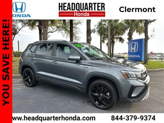 Used 2023 Volkswagen Taos SE image 1