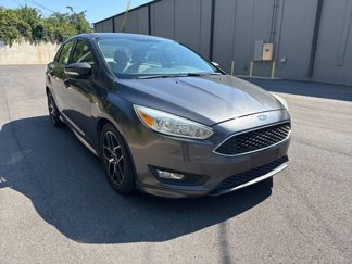 Used 2015 Ford Focus SE w/ SE Sport Package image 1