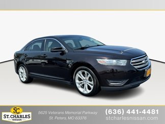 Used 2013 Ford Taurus SEL image 1