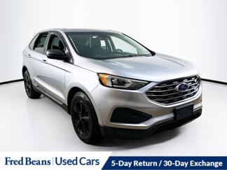 Used 2020 Ford Edge SE image 1
