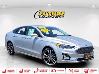 Used 2019 Ford Fusion Titanium image 1