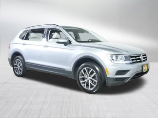 Used 2019 Volkswagen Tiguan SE image 1