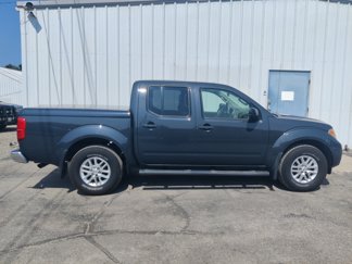 Used 2014 Nissan Frontier SV image 1