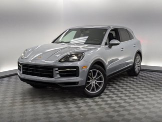 Used 2024 Porsche Cayenne image 1