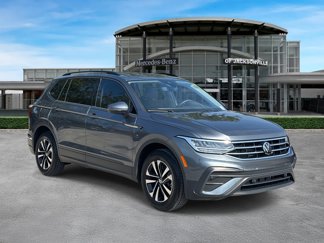 Used 2024 Volkswagen Tiguan S image 1