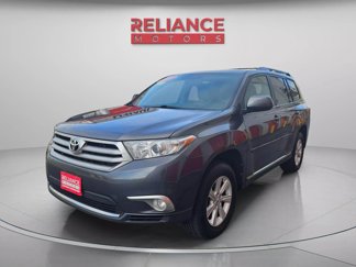 Used 2013 Toyota Highlander SE image 1