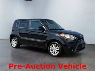 Used 2012 Kia Soul + image 1