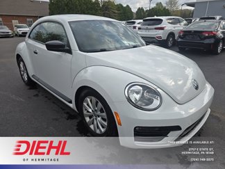 Used 2017 Volkswagen Beetle 1.8T S image 1