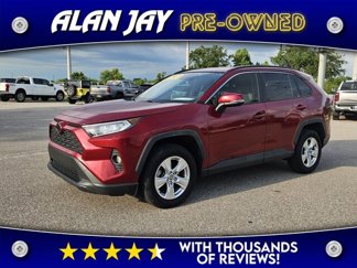 Used 2020 Toyota RAV4 XLE image 1