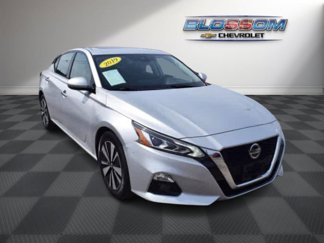 Used 2019 Nissan Altima 2.5 SV image 1