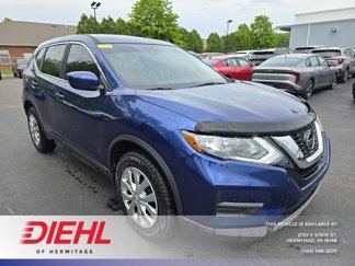 Used 2020 Nissan Rogue S image 1