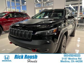 Used 2022 Jeep Cherokee Trailhawk image 1