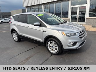 Used 2017 Ford Escape SE w/ SE Cold Weather Package image 1