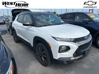 Used 2021 Chevrolet TrailBlazer ACTIV w/ Driver Confidence Package image 1