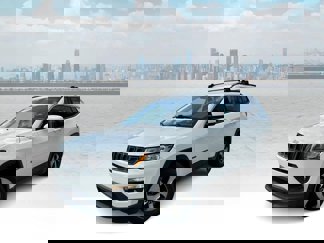 Used 2017 Jeep Compass Latitude w/ Popular Equipment Group image 1