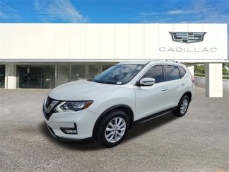 Used 2018 Nissan Rogue SV image 1