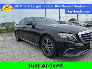 Used 2019 Mercedes-Benz E 300 4MATIC w/ Premium 1 Package image 1