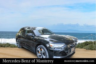 Used 2022 Audi e-tron Premium Plus image 1