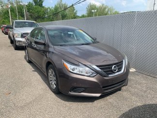 Used 2016 Nissan Altima 2.5 S w/ Power Driver Seat Package image 1
