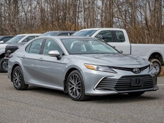 Used 2021 Toyota Camry XLE image 1