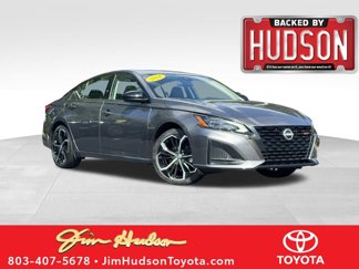 Used 2024 Nissan Altima 2.5 SR image 1