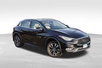 Used 2018 INFINITI QX30 Premium image 1