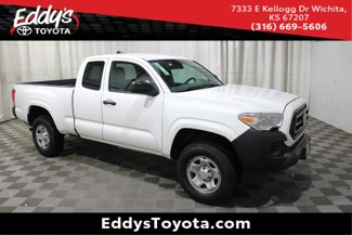 Used 2020 Toyota Tacoma SR image 1