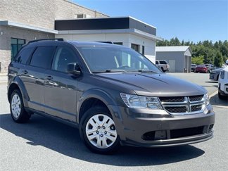 Used 2018 Dodge Journey SE image 1