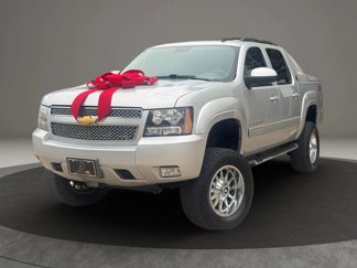 Used 2013 Chevrolet Avalanche LT w/ Suspension Package, Off-Road image 1