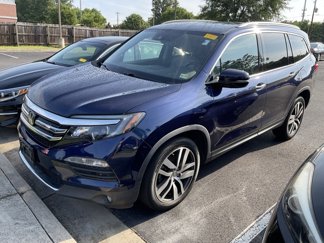 Used 2017 Honda Pilot Elite image 1